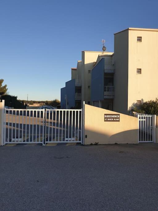 Carro  Studio 4 Personnes Avec Jardinet A 2 Pas Des Plages "Chez Manon" מראה חיצוני תמונה