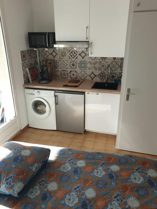 Carro  Studio 4 Personnes Avec Jardinet A 2 Pas Des Plages "Chez Manon" מראה חיצוני תמונה