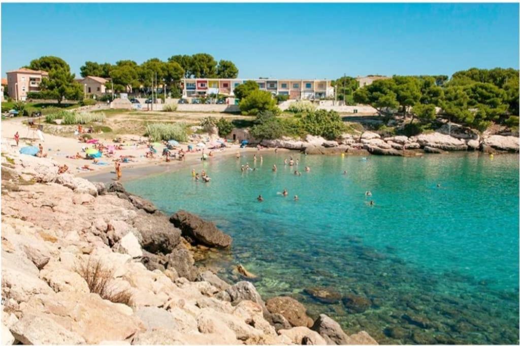 Carro  Studio 4 Personnes Avec Jardinet A 2 Pas Des Plages "Chez Manon" מראה חיצוני תמונה